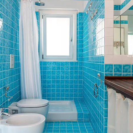 Villa Li Conchi 33 *