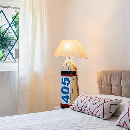 Li Conchi 33 * Castiadas